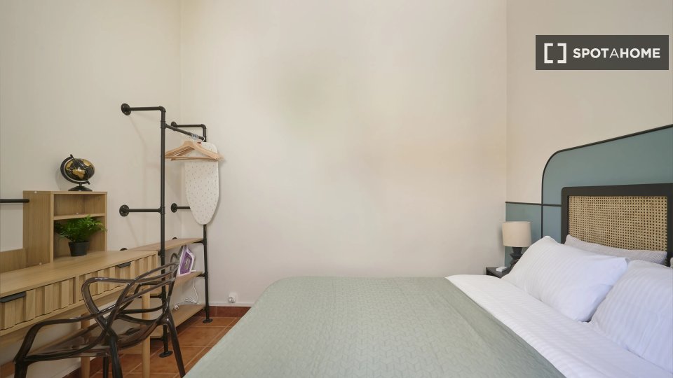 Apartment Lisbon, 1 bed — photo 4