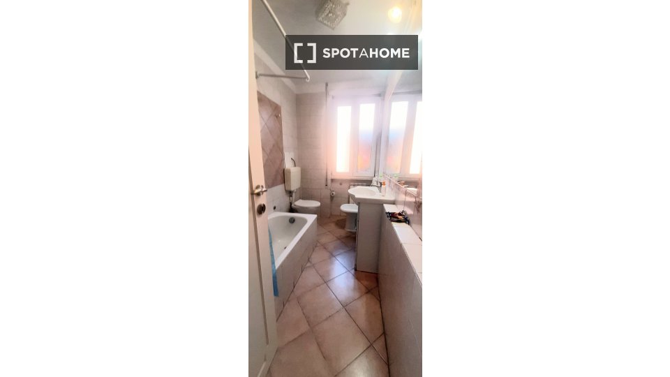 Double room Rome, 6 beds — photo 5