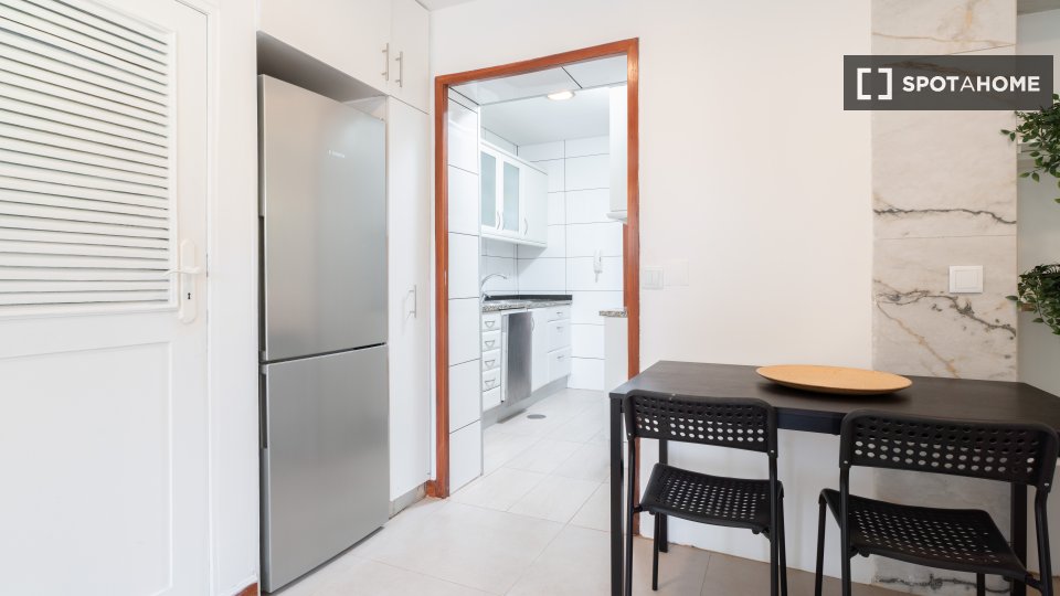 Double room Porto, 5 beds — photo 17