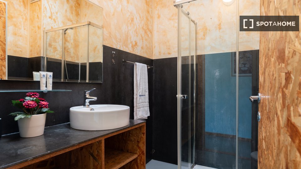 Apartment Porto, 3 beds, 35m² — photo 16