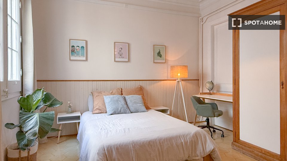 Double room Barcelona, 8 beds, 250m² — photo 37