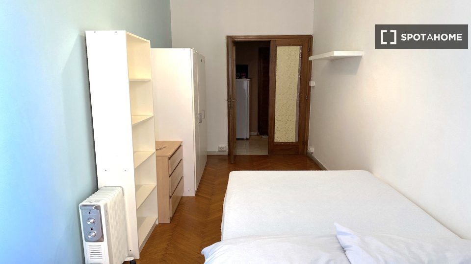 Double room Rome, 5 beds — photo 2
