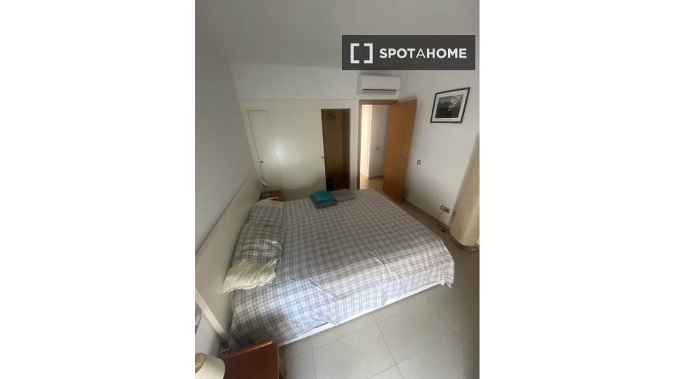 Double room Palma_De_Mallorca, 2 beds, 83m² — photo 9