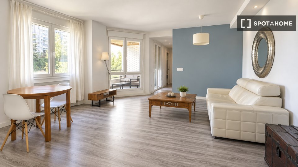 Appartamento con 2 camere da letto in affitto a Pilar, Madrid - a Madrid