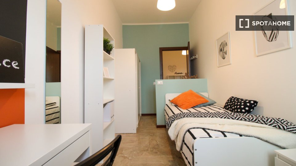 Double room Brescia, 5 beds — photo 2