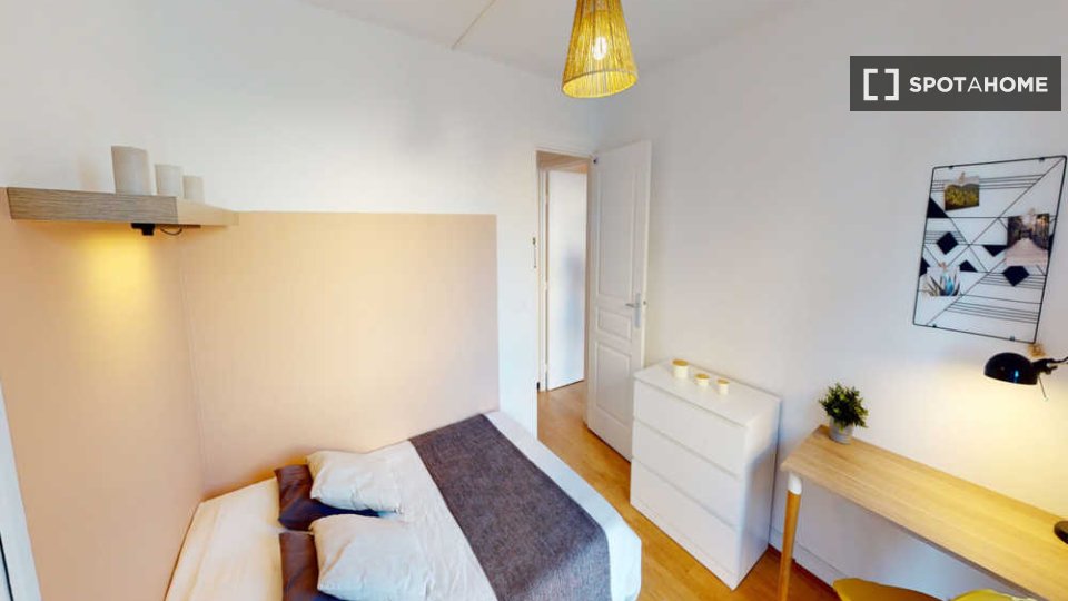 Double room Paris, 8 beds, 150m² — photo 20