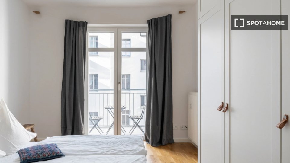 Apartment mono Berlin, 76m² — photo 2
