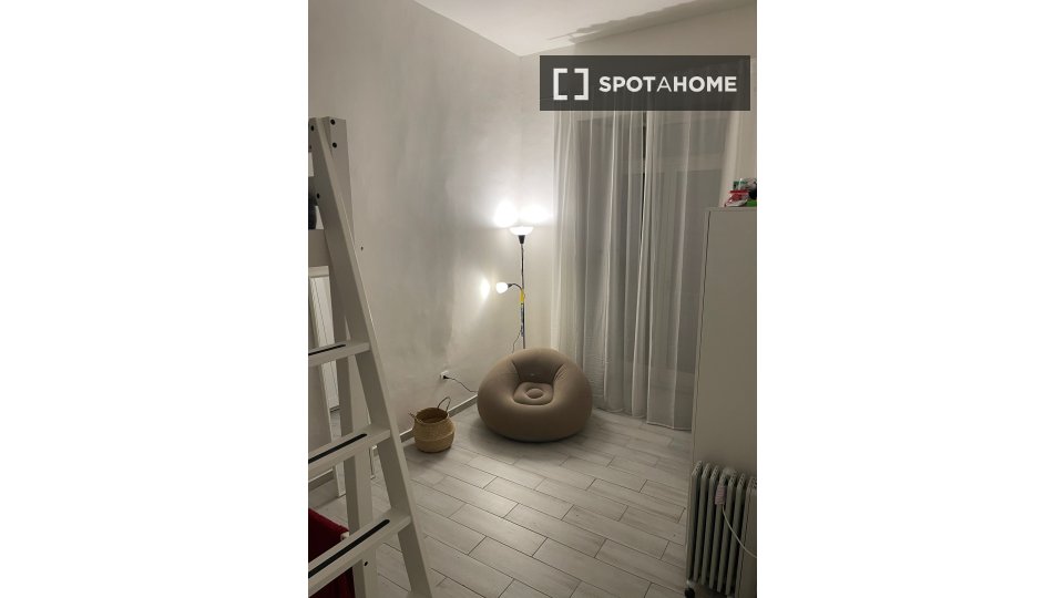 Double room Naples, 8 beds — photo 39