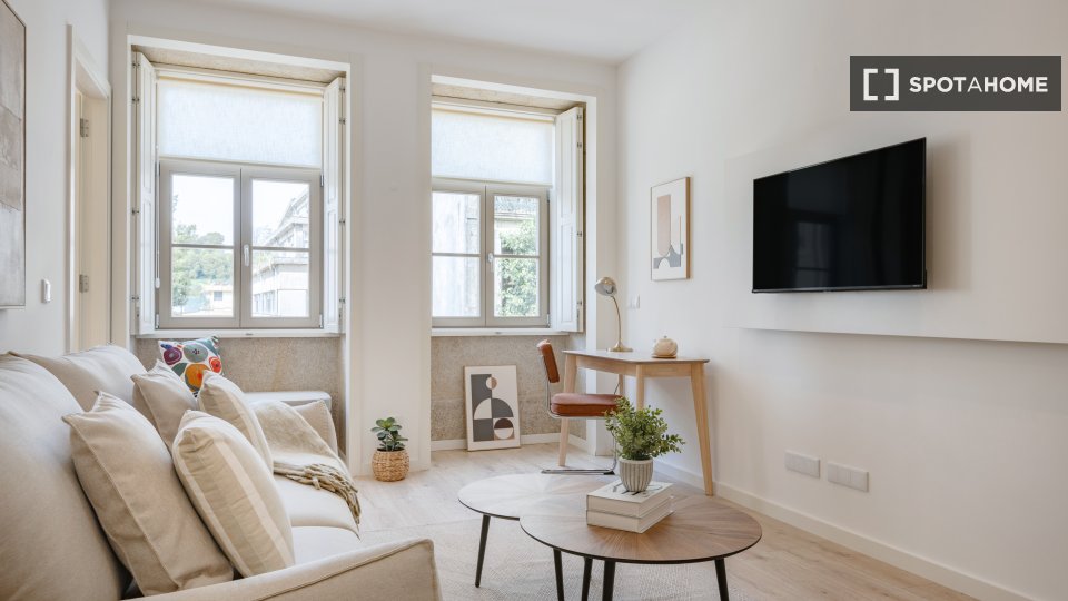 Apartment Porto, 1 bed — photo 2