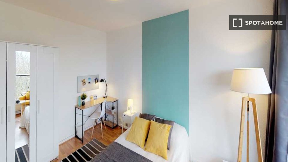 Double room Lille, 5 beds, 110m² — photo 5