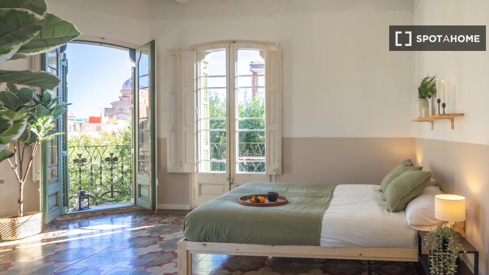 Double room Barcelona, 5 beds, 120m² — photo 19