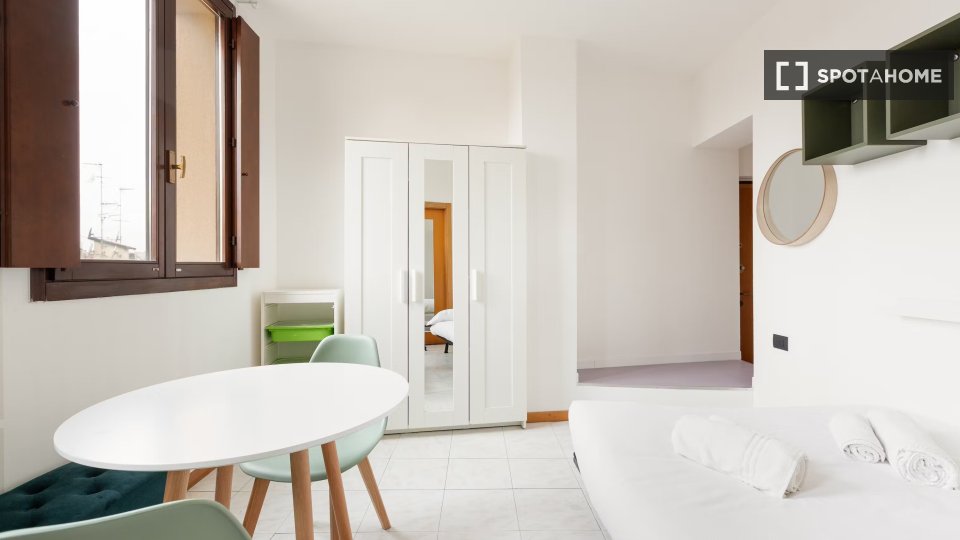 Apartment mono Milan — photo 12
