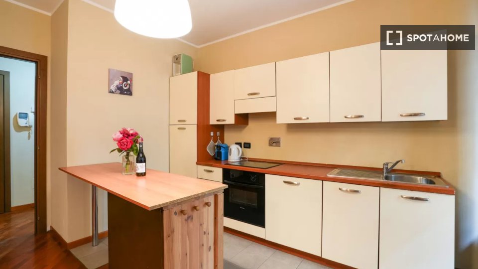 Apartment Turin, 1 bed — photo 9