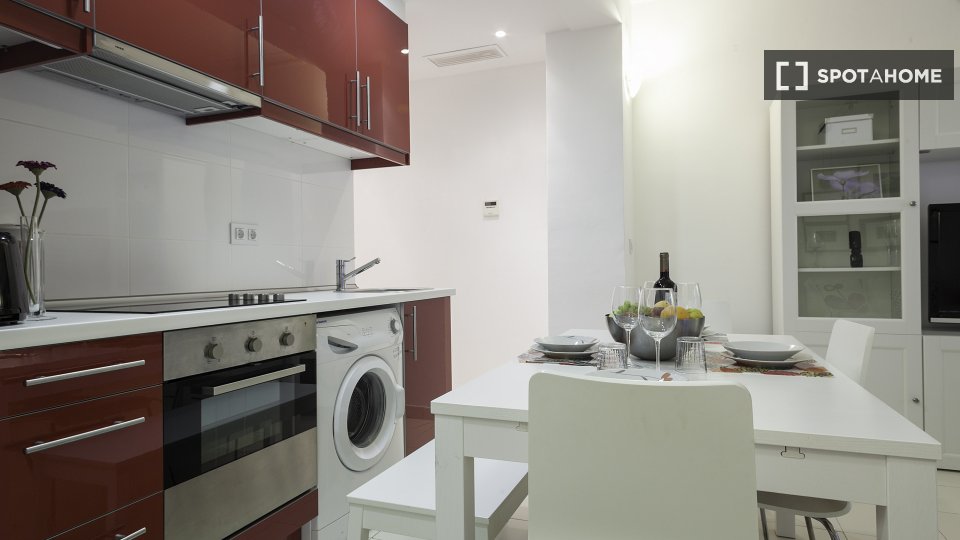 Apartment Barcelona, 2 beds, 63m² — photo 4