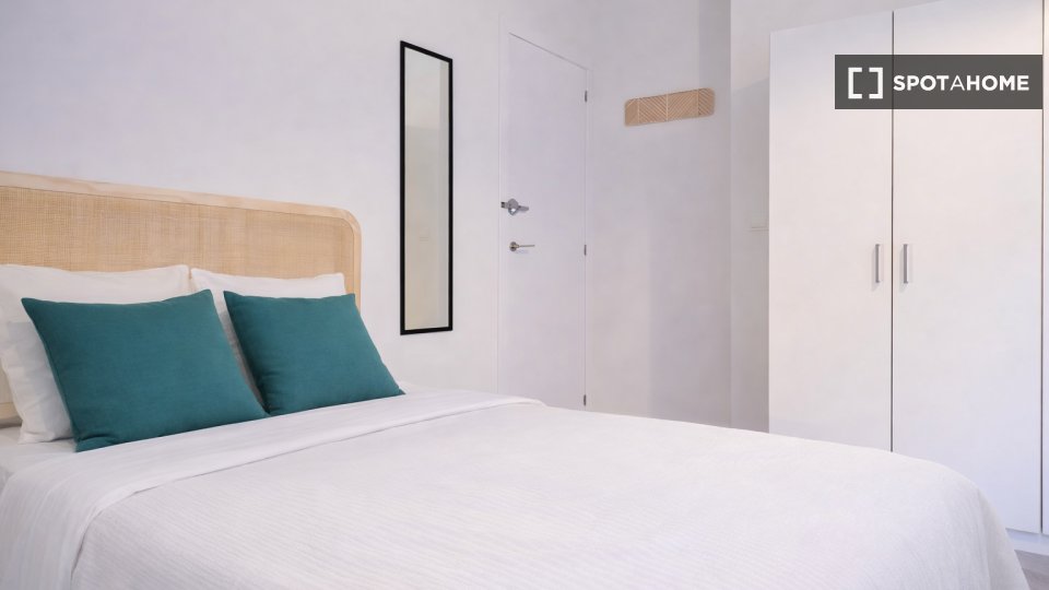 Double room Madrid, 7 beds — photo 31