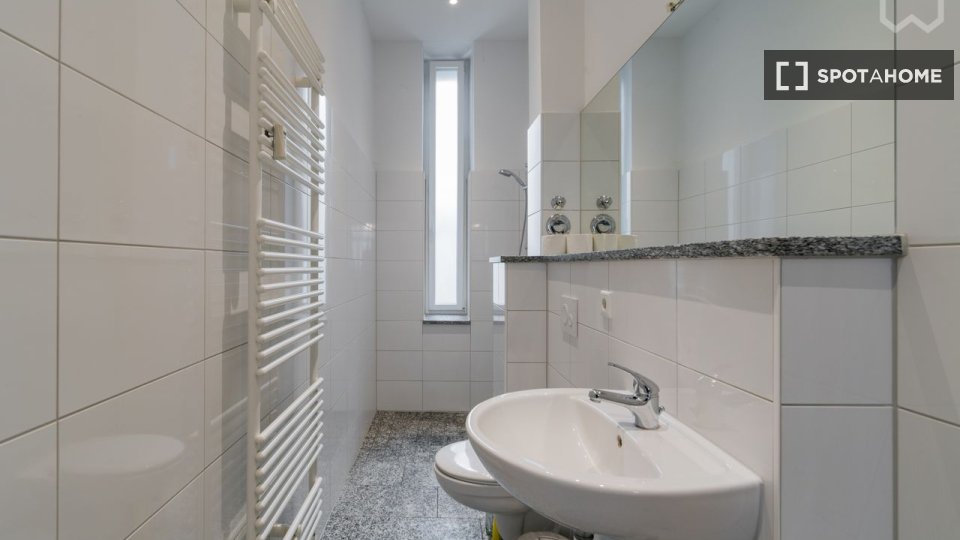 Apartment Berlin, 2 beds, 80m² — photo 17