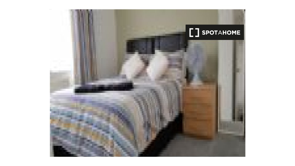 Apartment London, 4 beds, 100m² — photo 1