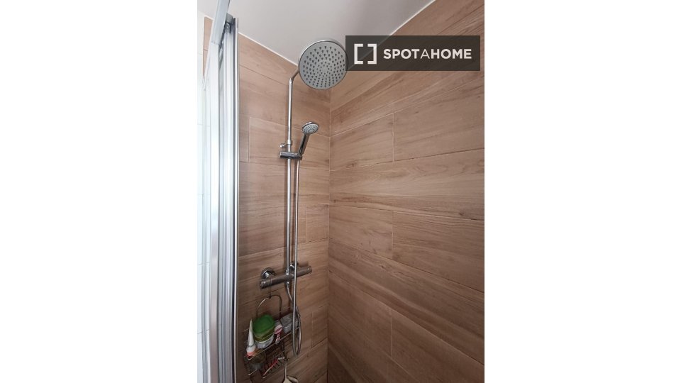 Apartment Madrid, 2 beds — photo 9