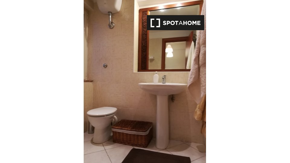 Double room Rome, 1 bed — photo 7