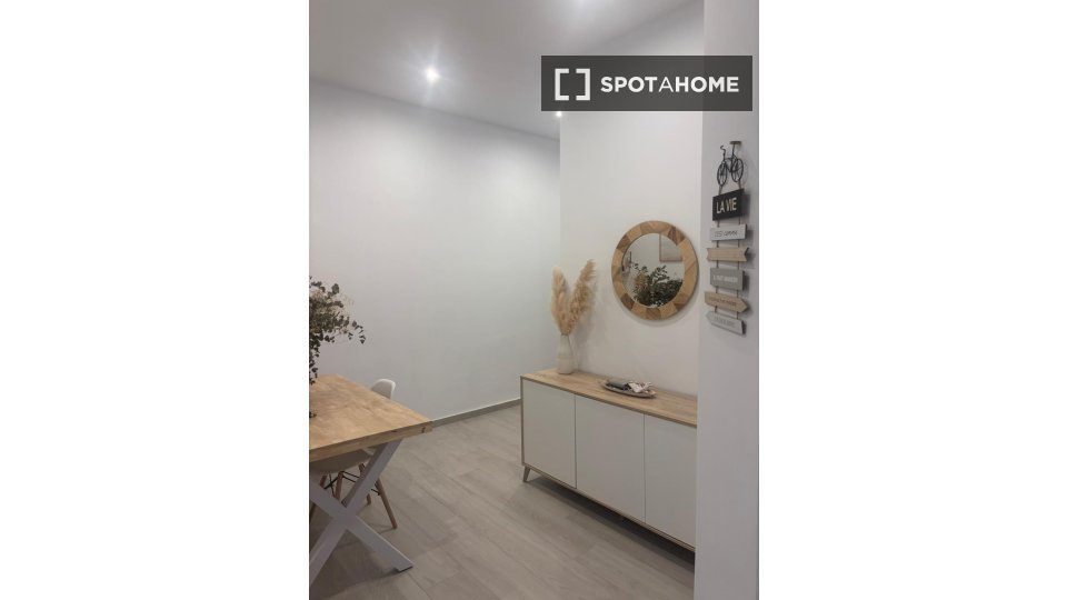 Piso de 3 dormitorios en alquiler en San Felipe, Cádiz