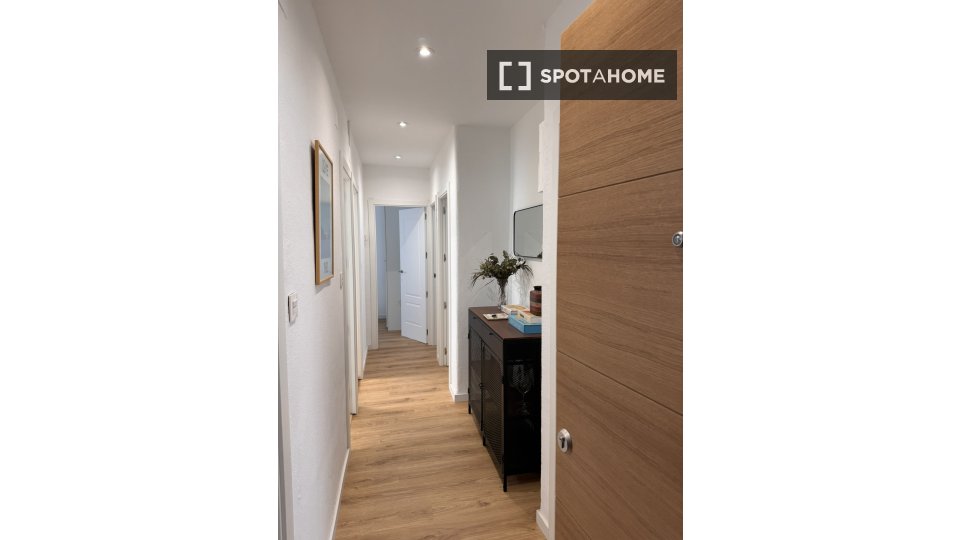 Apartment Santander, 3 beds — photo 4