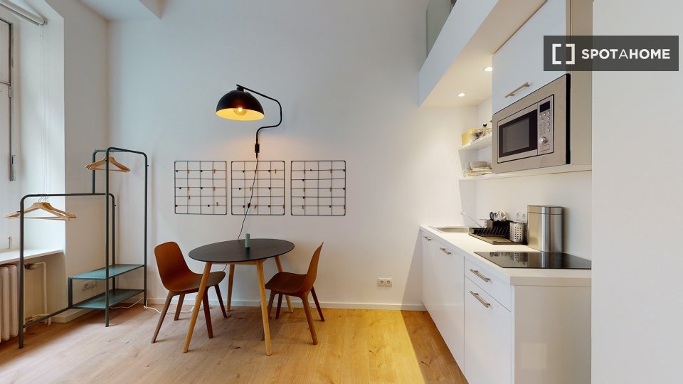 Apartment Berlin, 8 beds — photo 24