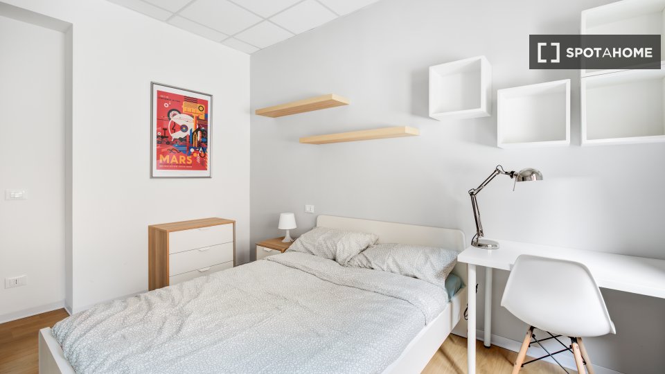 Double room Milan, 7 beds, 166m² — photo 3