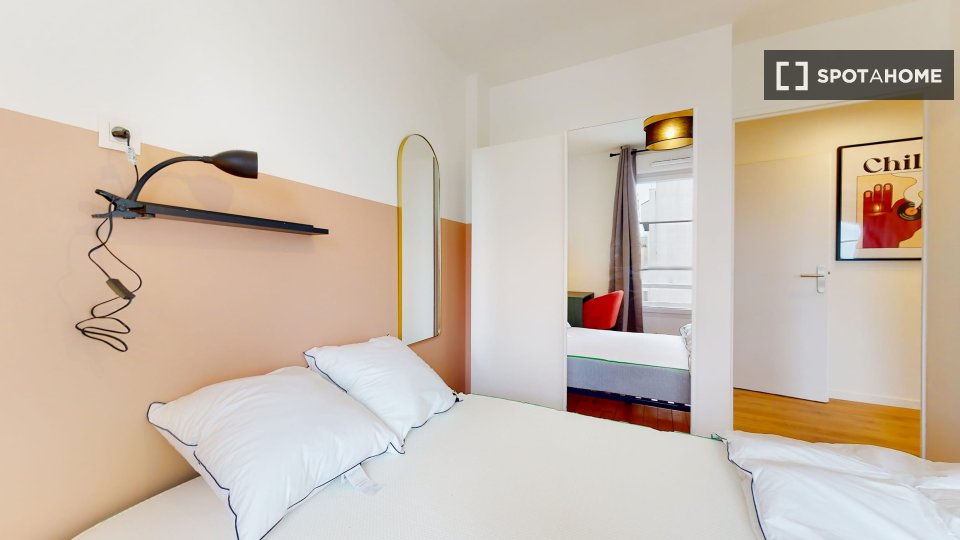 Double room Paris, 12 beds — photo 5