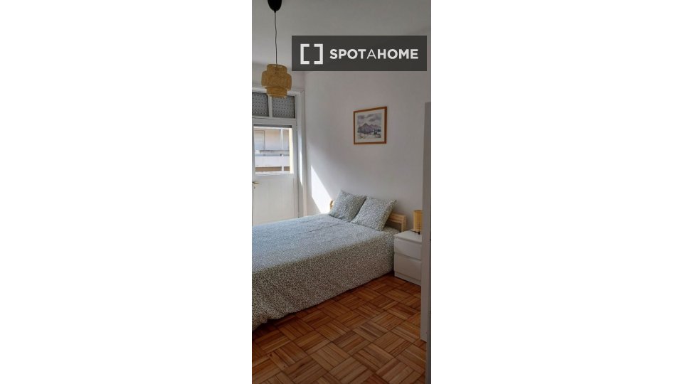 Double room Porto, 5 beds, 180m² — photo 15