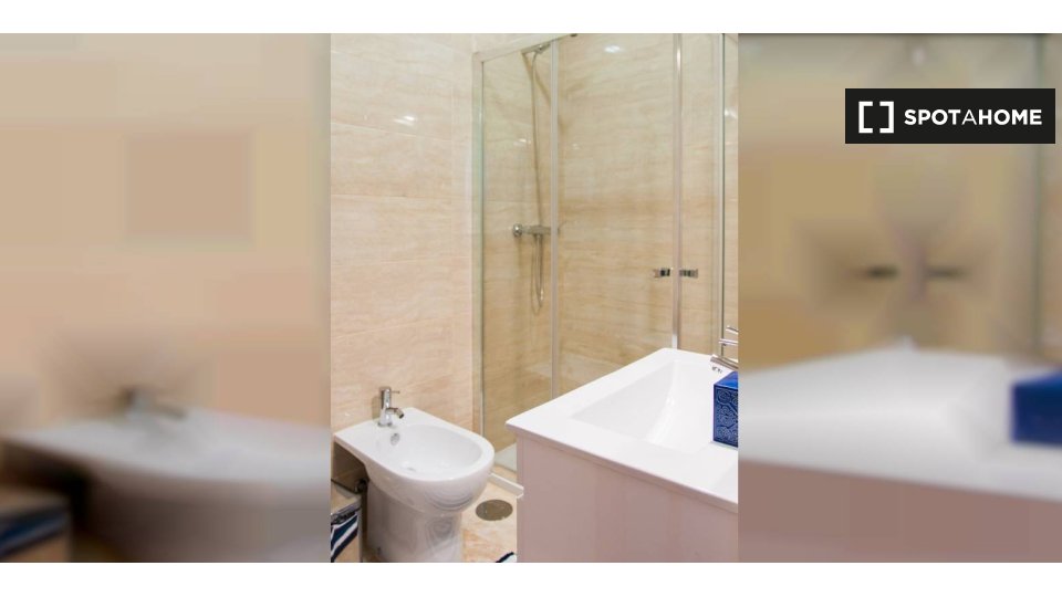 Double room Porto, 5 beds — photo 15