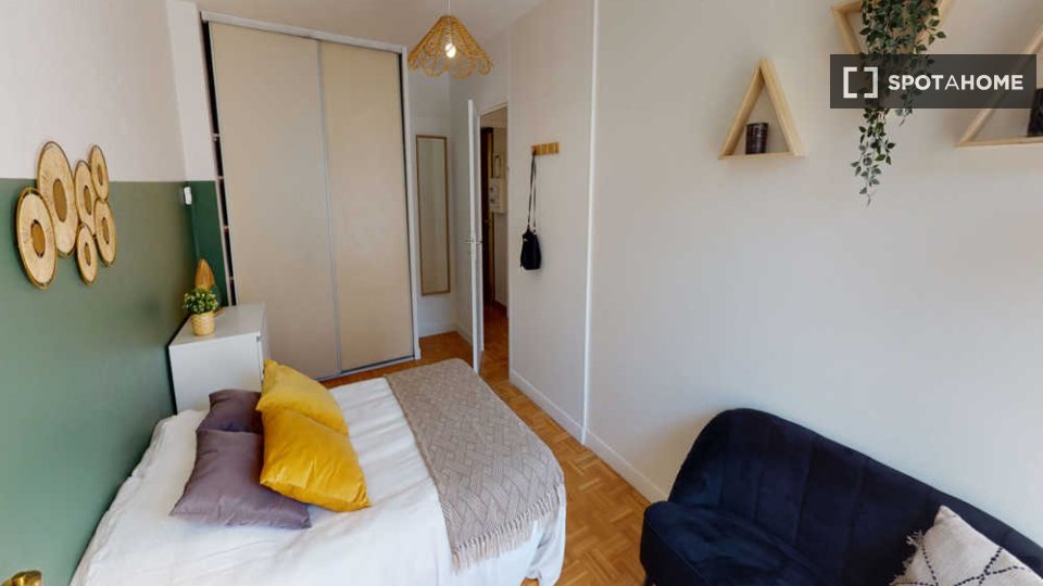 Double room Lyon, 4 beds, 80m² — photo 12