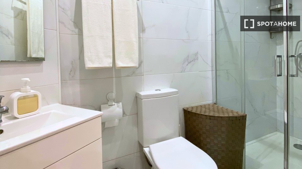 Apartment Porto, 2 beds, 66m² — photo 12