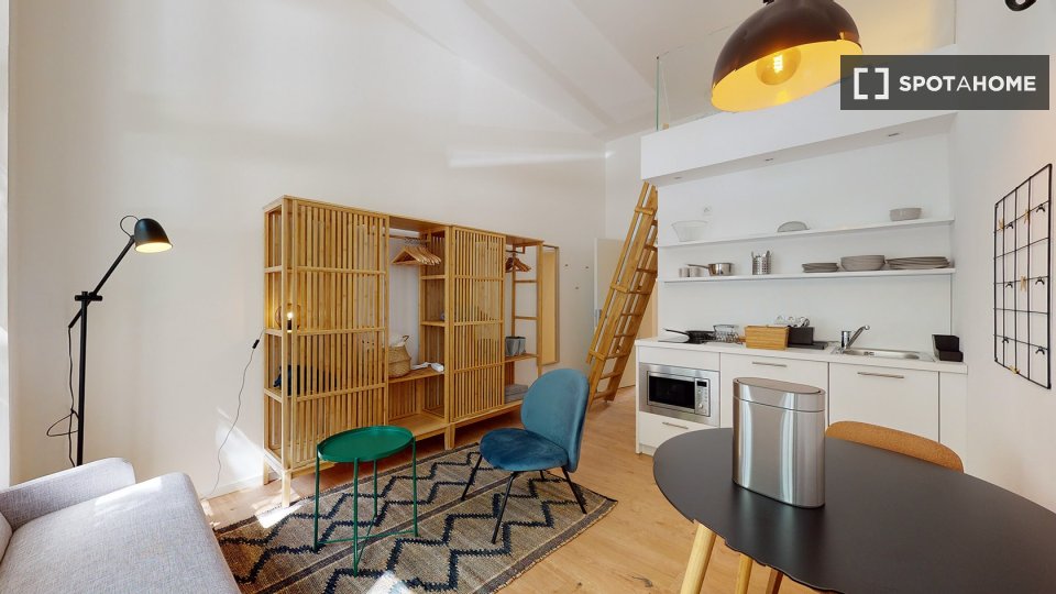 Apartment Berlin, 8 beds — photo 8