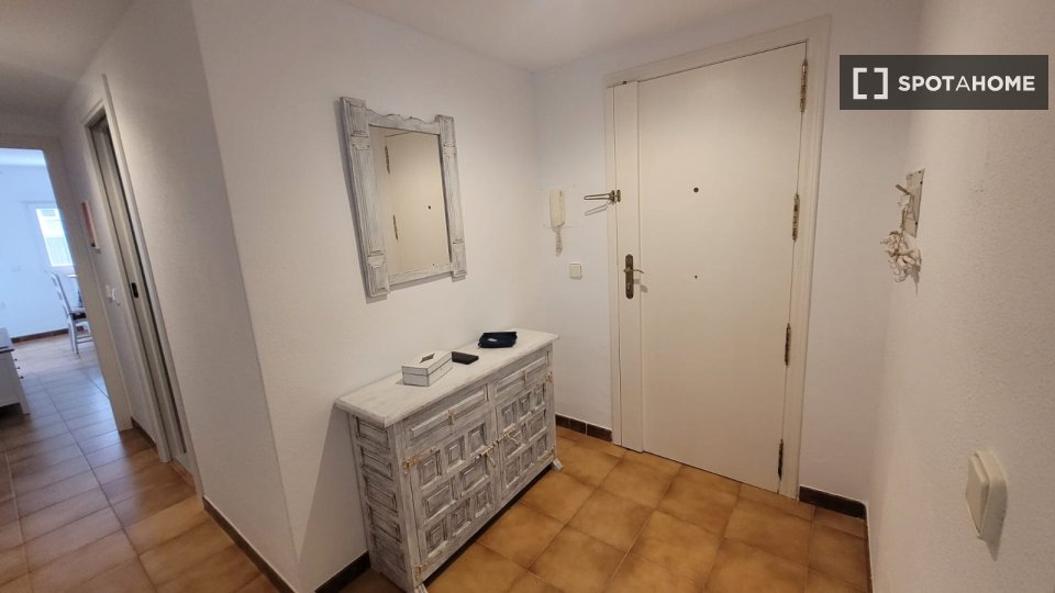Apartment Alicante, 2 beds, 70m² — photo 14