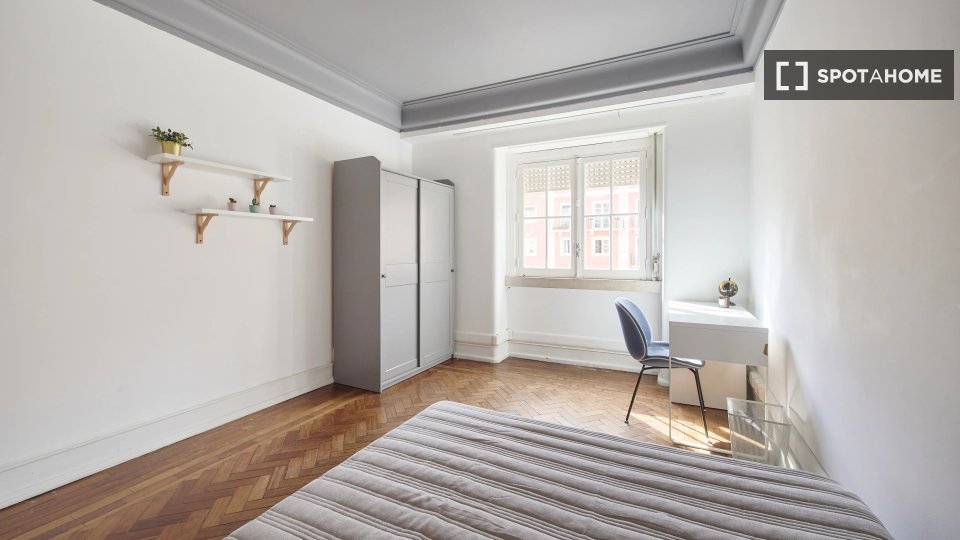 Double room Lisbon, 7 beds — photo 13