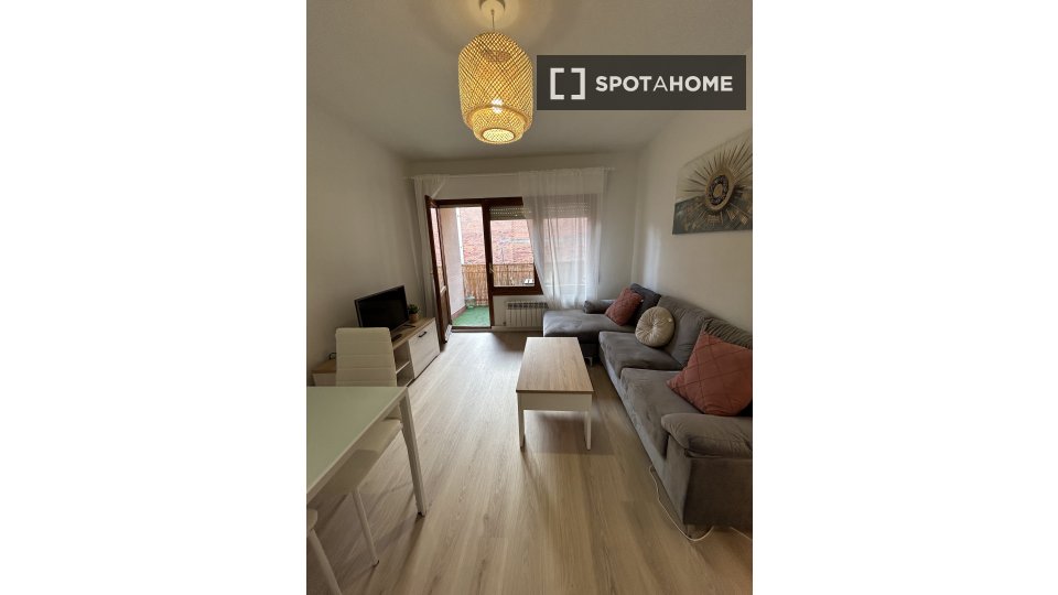 Double room Madrid, 3 beds — photo 9
