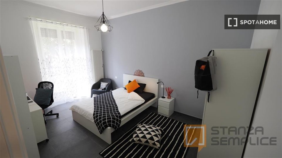 Double room Turin, 6 beds — photo 17