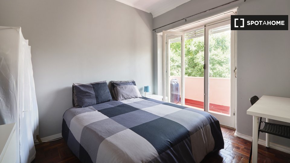 Double room Lisbon, 11 beds — photo 5