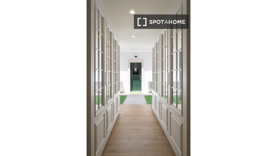 Apartment mono Lisbon — photo 9