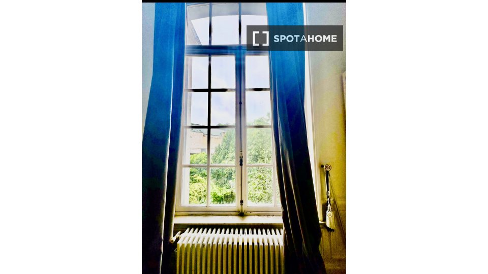 Double room Brussels, 5 beds, 180m² — photo 11
