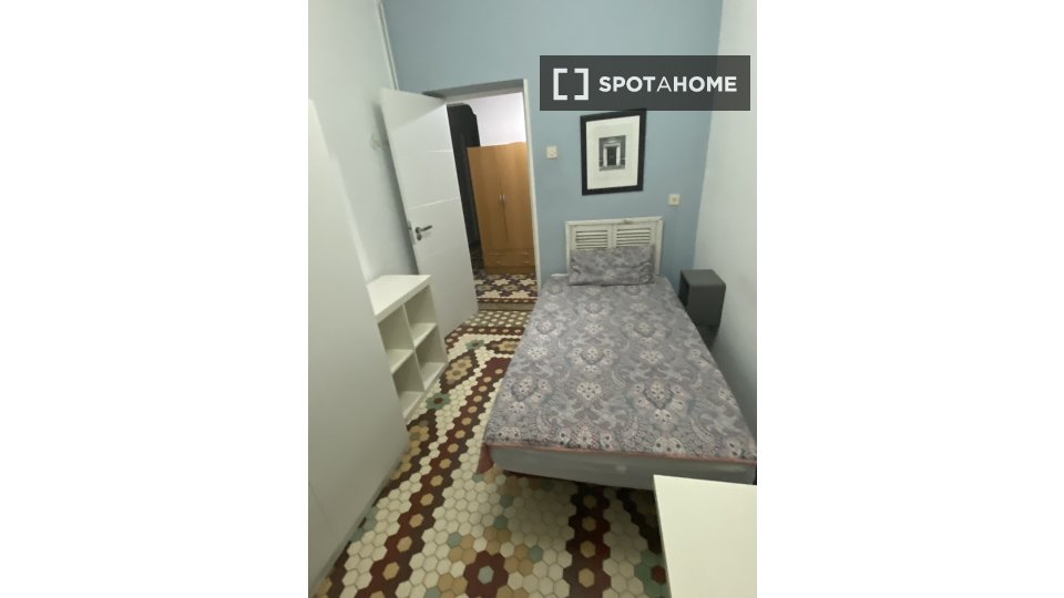 Double room Salamanca, 5 beds — photo 10