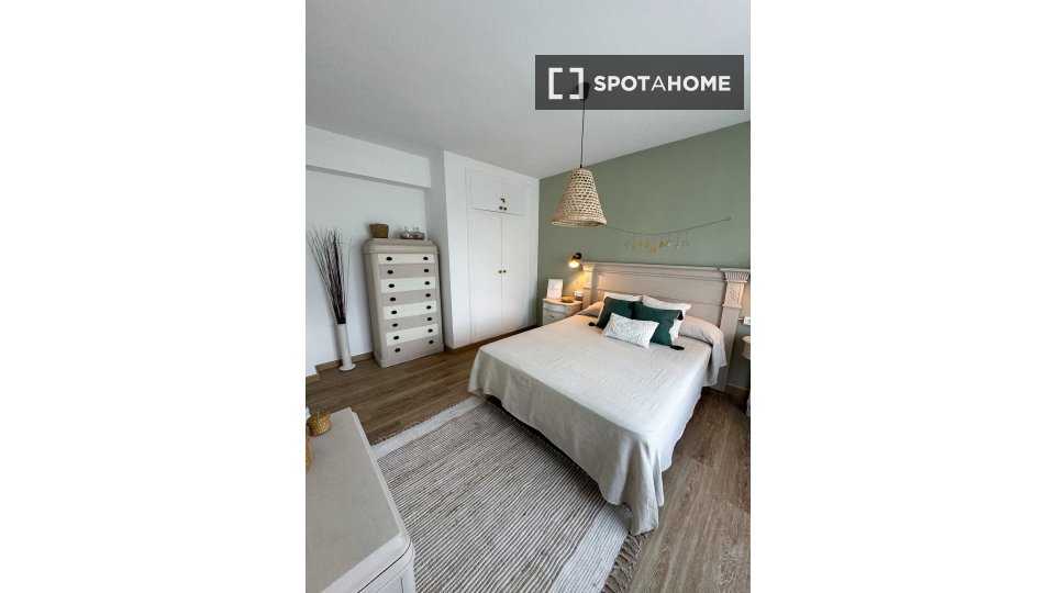 Apartment Alicante, 3 beds, 125m² — photo 8