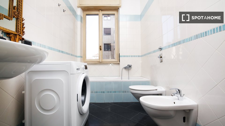 Double room Milan, 6 beds, 150m² — photo 10