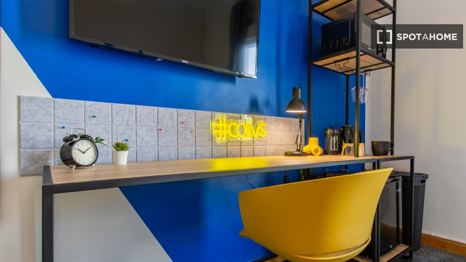 Double room Madrid, 5 beds — photo 44