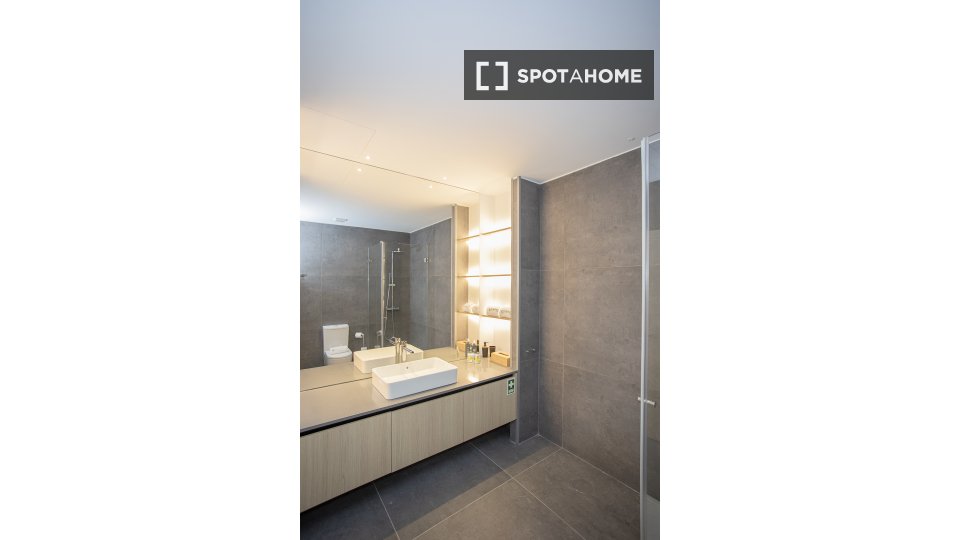 Apartment Porto, 1 bed, 52m² — photo 13