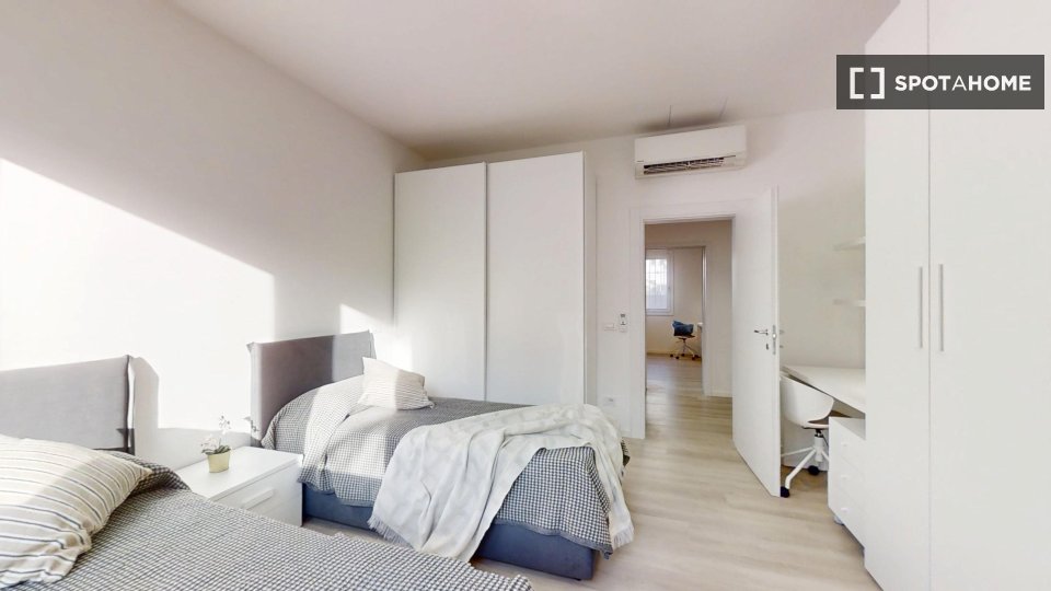 Double room Padua, 3 beds — photo 2