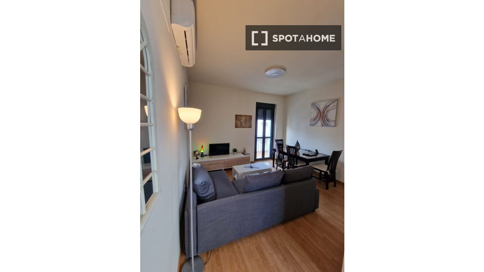 Apartment Seville, 2 beds — photo 1