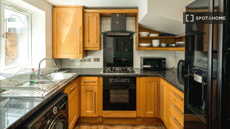 Apartment London, 3 beds — photo 4