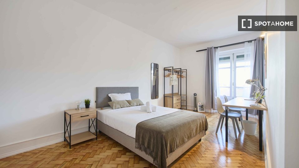 Double room Lisbon, 7 beds — photo 34