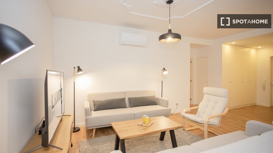 Apartment Porto, 3 beds, 115m² — photo 13